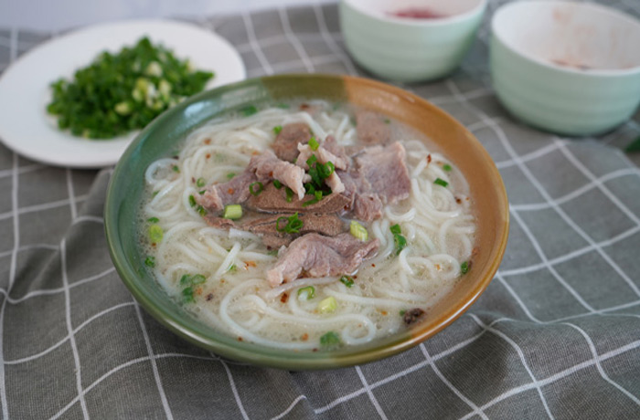 北湖原味汤粉王培训